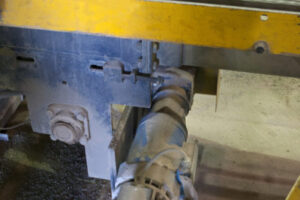 Oil Shear Cuts Machine Downtime